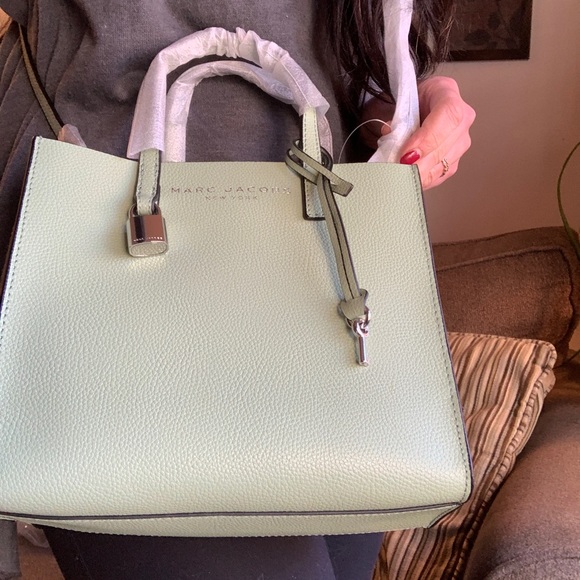 Authentic MARC JACOBS Leather 2 compartments zip Satchel/Crosby - Picture 7 of 14